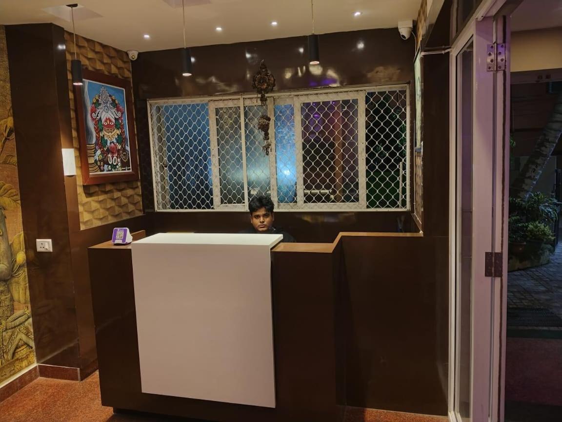 Hotel Greenland Luxury 푸리 외부 사진
